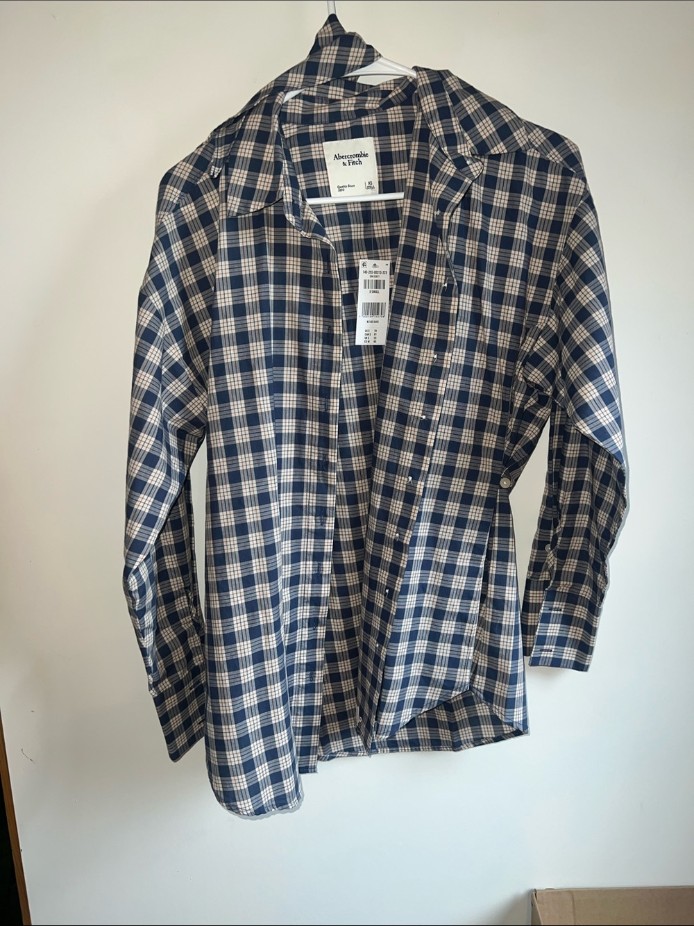 Abercrombie & Fitch Navy and White Plaid Button-Down Shirt with Matching Scarf